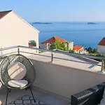 My Rose With A Private Pool 아파트 *