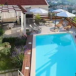 My Rose With A Private Pool 아파트