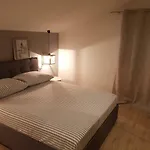 My Rose With A Private Pool 아파트