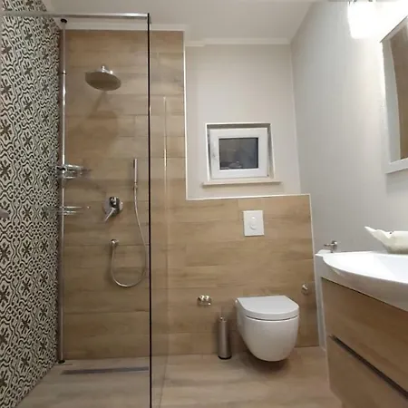 My Rose With A Private Pool Apartament