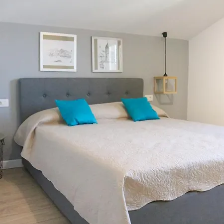 My Rose With A Private Pool 아파트