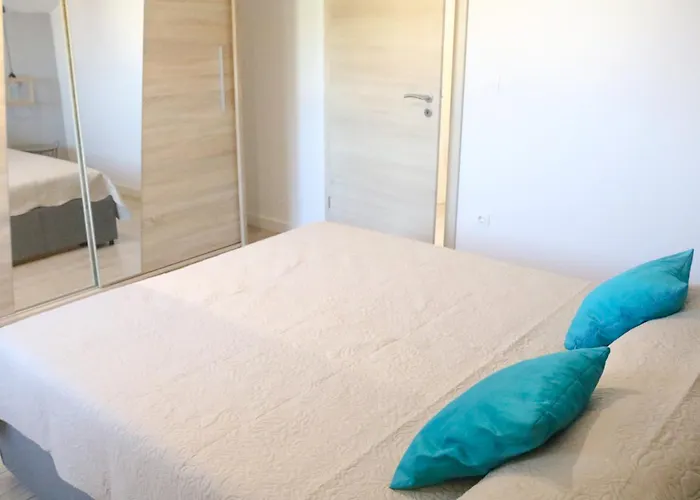 My Rose With A Private Pool 公寓 米利尼