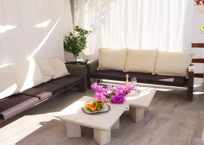 My Rose With A Private Pool * 米利尼