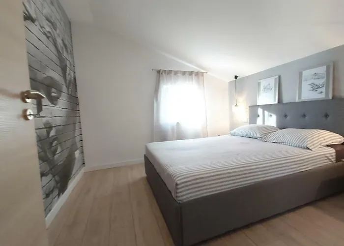 My Rose With A Private Pool 公寓 米利尼