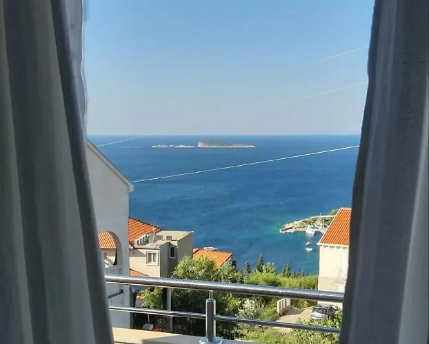 My Rose With A Private Pool *